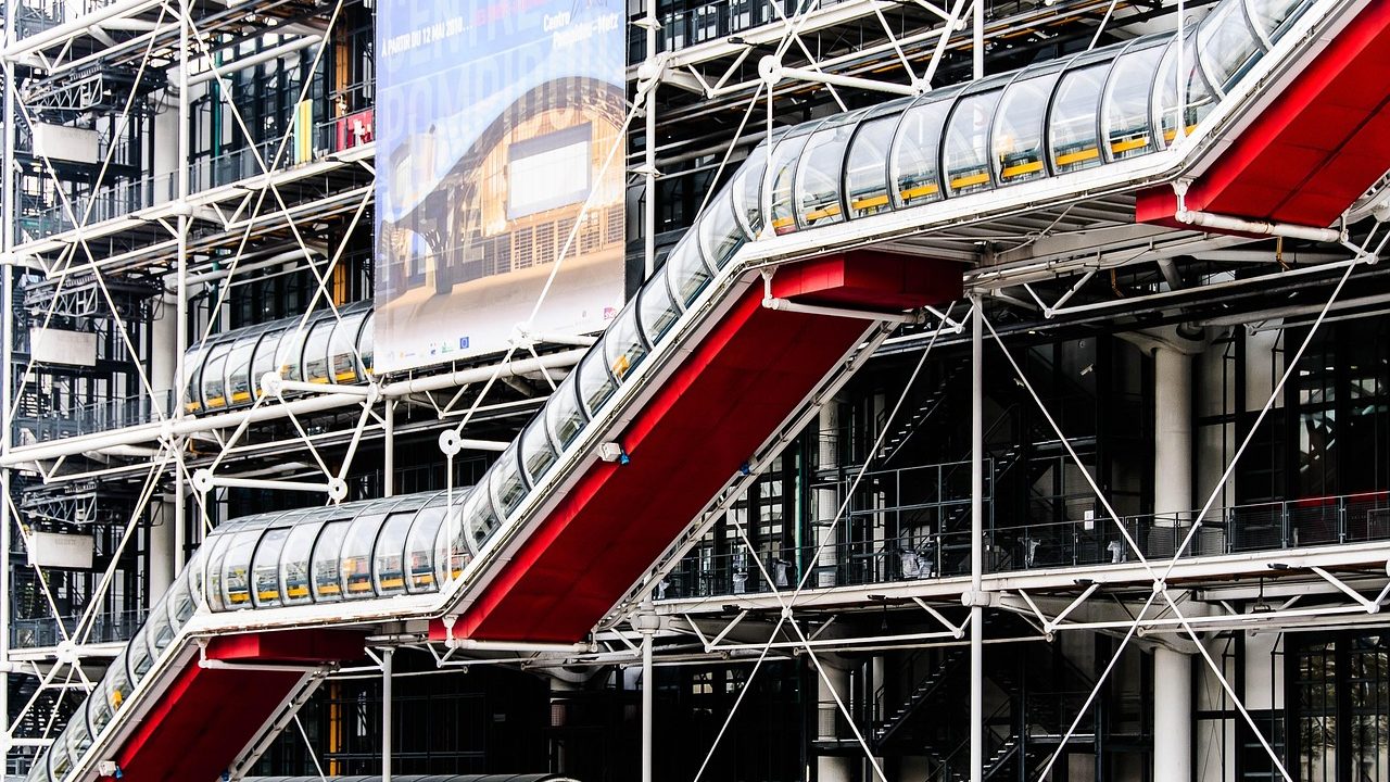 escalator centre pompidou