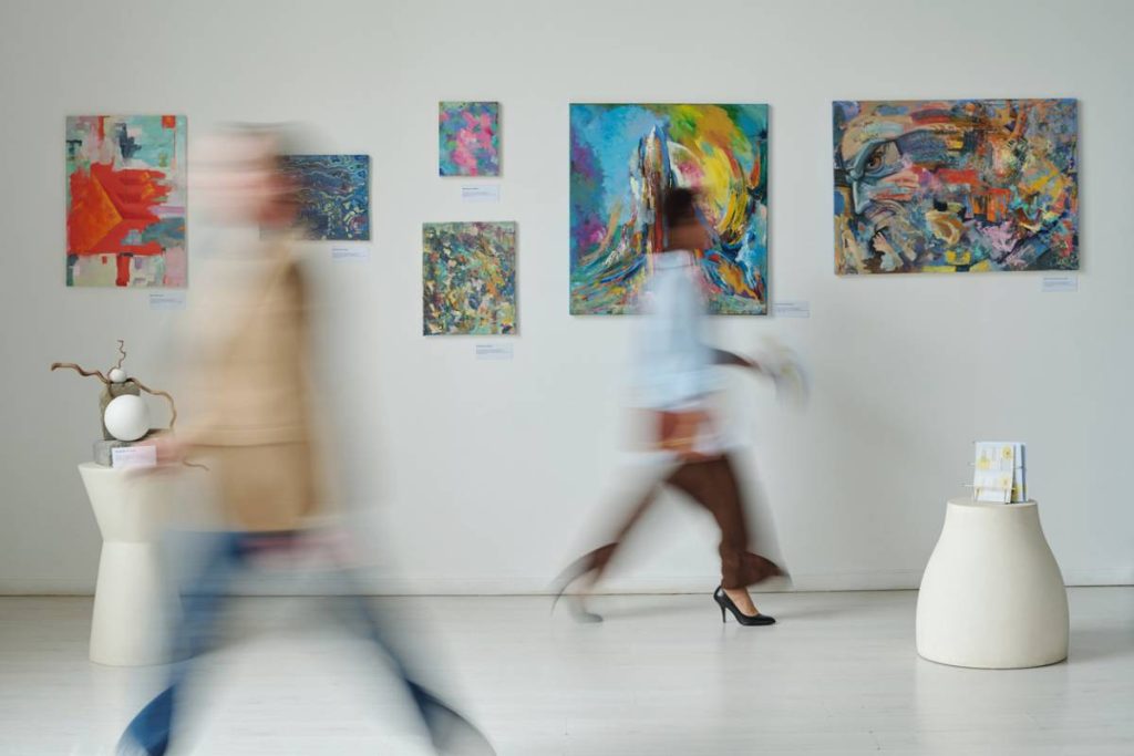 Acheter une œuvre d&rsquo;art : comment passer du coup de cœur à l&rsquo;acquisition ?